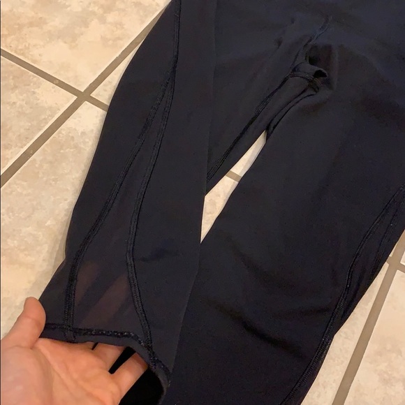 Lululemon Train Times Crop (17”) - Picture 5 of 8